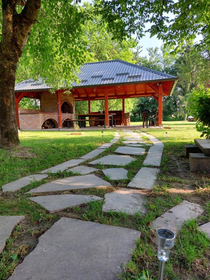 House Kupa Mb Villa Petrinja Exterior foto